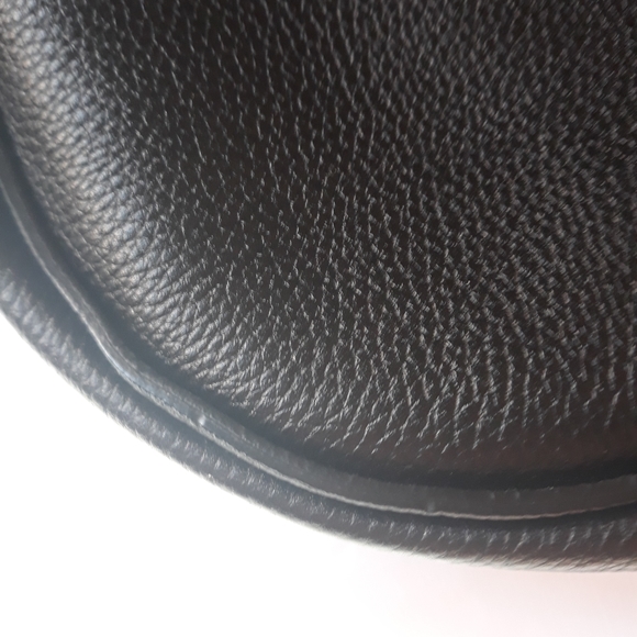 Salvatore Ferragamo-Gancini reverse grainy leather hobo shoulder bag in Black - Picture 6 of 15